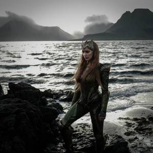 Lonely Arrow Girl Porn - Amber Heard Mera 618