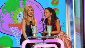 Jennette Mccurdy And Selena Gomez Porn - Jennette McCurdy exposes toxic relationship with Nickelodeon as a child  actress | indy100