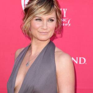 jennifer nettles upskirt - Jennifer Nettles Nude Photos | Podcast on SoundOn