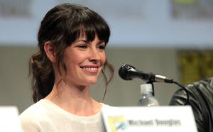 Evangeline Lilly Porn - 3 Inconvenient Truths from Evangeline Lilly's 'LOST' ExposÃ©