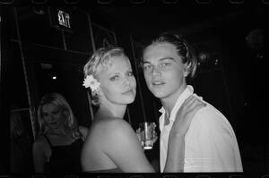 Charlize Theron Fucking - Charlize Theron and Leonardo DiCaprio in 1997 : r/OldSchoolCool