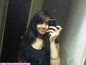 Indian Mms - Delhi College Girl Naked Leaked Photos from BlackBerry Phone |  FuckDesiGirls.com - 2018 Best Indian Porn, Nude Indian Girls Club, Indian  Girls Nude Pics, ...
