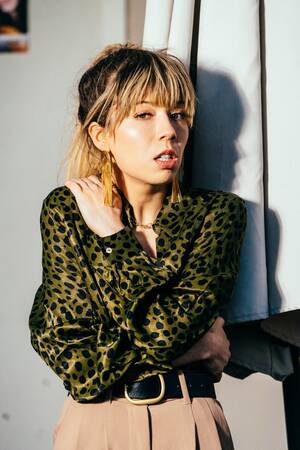 Celebrity Porn Jennette Mccurdy Lesbian - Jennette McCurdy Is Ready to Be the Main Character | Vanity Fair