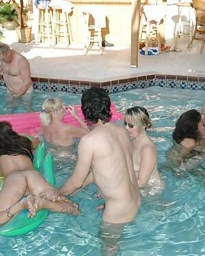 amateur group pool - Amateur Group Sex At Pool Porn Pictures, XXX Photos, Sex Images #273196 -  PICTOA