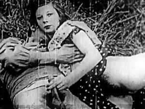 1930s 1940s Vintage Porn - Free Vintage Porn Videos from 1930s: Free XXX Tubes | Vintage Cuties