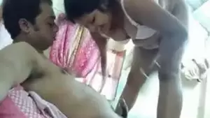 busty indian girlfriend boobs pressed - Indian video Desi Girl Boobs Pressed Hard In Public Transport And She Is  Enjo