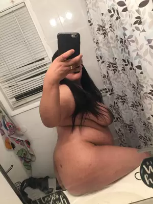chubby kik nudes - Trade bbw wife pics only chubby big girls saggy nude porn picture |  Nudeporn.org
