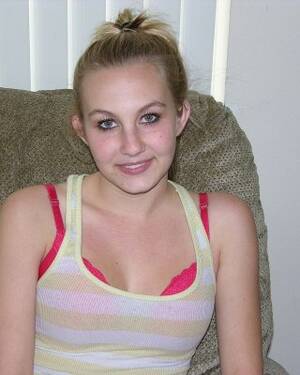 blonde teen amateur college - Amateur Blonde College Porn Pics - PICTOA