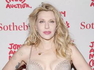 Courtney Love Porn - Courtney Love: The mad, mad world of rocker who thinks she's 'found'  Malaysia Airlines jet - Mirror Online