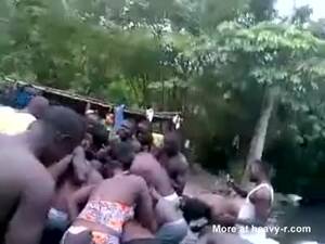 African Village Porn - Congo Couple Fuck In Public