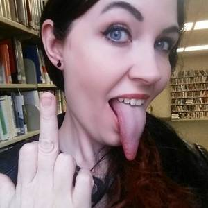 Amateur Long Tongue - Loading image of tonguegodd3ss.