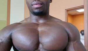 black muscular - SUPERMUSCULAR BLACK BODYBUILDER - ThisVid.com