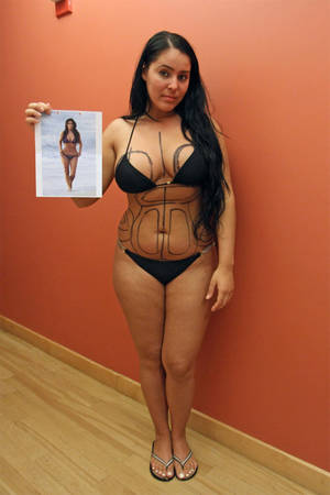 myla sinanaj - Myla Sinanaj wants to look like Kim K, she has paid 30,000 for plastic  surgery!