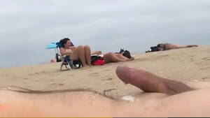 beach cumshot videos - Cumshot on beach to babes - XVIDEOS.COM