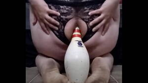 Bowling Pin In Ass - Bowling Pin Anal w/ Panties On - XVIDEOS.COM