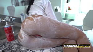 Flour Porn - Flour ass - Free Mobile Porn | XXX Sex Videos and Porno Movies - iPornTV.Net