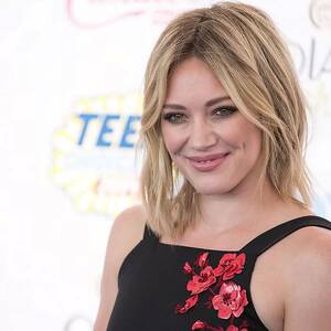 Hilary Duff Porn - Celebrity naked photo scandal: Hilary Duff calls FBI after 'FAKE' nude  snaps leaked online - Irish Mirror Online