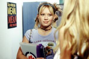 Hilary Duff Porn - Hilary Duff Calls for Disney to Move Lizzie McGuire Reboot to Hulu | Vanity  Fair