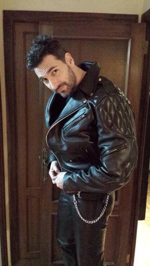 Gay Leather Jacket Porn - Gay Leather Porn!