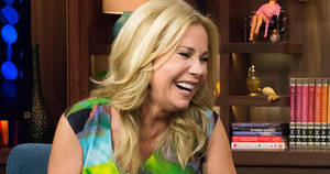 Hoda Kotb Porn - Sex, Drugs & Plastic Surgery -- Kathie Lee Gifford & Hoda Kotb Grilled on  'WWHL' | toofab.com