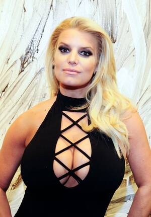 Jessica Simpson Fucking - Jessica Simpson : r/celebritymilfs