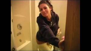 my girlfriend in the bathroom - Relationship with my girlfriend in the bathroom - XVIDEOS.COM