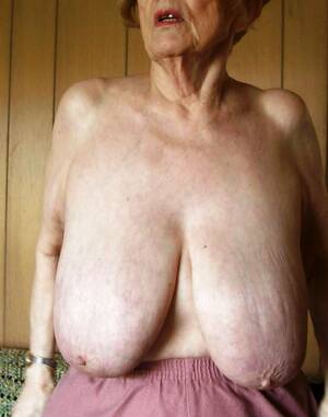 granny hanger tits - Huge Saggy Granny Boobs - 60 photos