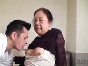 fat chinese grannies - Free Old Asian Granny Porn Videos (252) - Tubesafari.com
