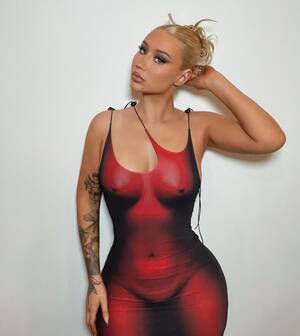 Celebrity Porn Iggy - Iggy Azalea Wears Naked Dress for Birthday: See Photo