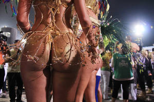 brazil carnival - Brazilian carnival dancer |Â© Jardiel Carvalho/Flickr