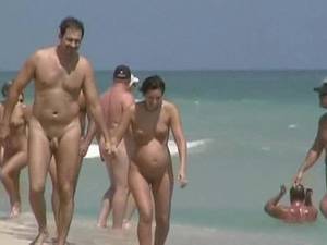 candid topless beach holiday - 