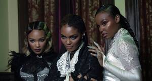 China Anne Mcclain Lesbian Porn - China Anne McClain's 'Calling All The Monsters' Celebrates 10 Years With  New Music Video with Sisters Lauryn & Sierra (Exclusive) : r/popheads