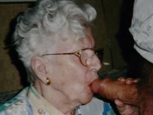 Granny Blow Porn - Granny blow jobs & cum shoots. | MOTHERLESS.COM â„¢