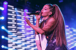 Ariana Grande Forced Porn - Big Dick Energy' is a thing because people needed to explain Ariana Grande  and Pete Davidson - The Verge