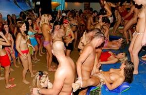 free drunk group sex pics - Party Drunk Orgy Porn Pics & Nude Photos - NastyPornPics.com