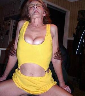 amateur granny interracial - Amateur interracial mature porn: hot woman in yellow. - Amateur Interracial  Porn