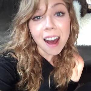 Jennette Mccurdy And Selena Gomez Porn - Life After Nickelodeon: Jennette McCurdy Grows Up