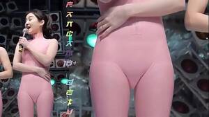 Korean Cameltoe Porn - Korea sexy girls in showtime cameltoe and wet pussy full download  http://j.gs/E23r - XVIDEOS.COM