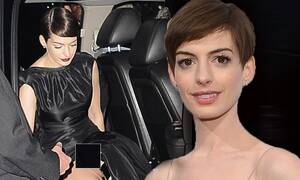 anne hathaway celebrity upskirt pussy - Anne Hathaway wardrobe malfunction: Les Miserables star on the  'devastation' of those underwear-less photos | Daily Mail Online