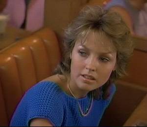 Deborah Foreman Porn - Deborah Foreman has such great fashion in Valley Girl. She makes dressing  conservatively and color