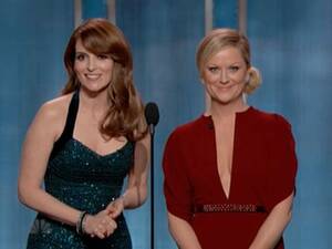 Amy Poehler Lesbian Porn - Tina Fey and Amy Poehler have Golden Globes in stitches - video | Film |  The Guardian