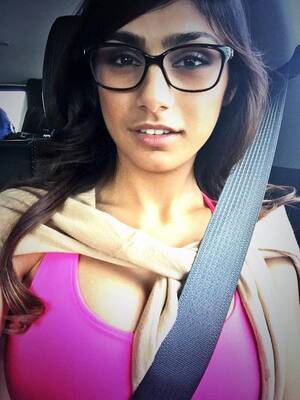 Lebanese Porn Actress - Mia Khalifa Lebanese Pornstar Tops Charts at #1 â€“ Ya Libnan