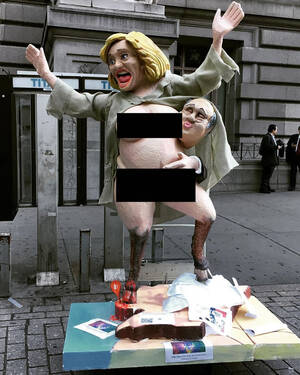 Hillary Rodham Clinton Porn - PHOTOS: Naked statue of Hillary Clinton appears in New York - ABC7 New York