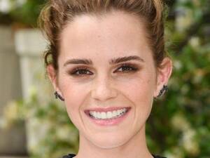 Emma Watson Real 5 Xxx - Emma Watson | Biography, Movies, Harry Potter, & Facts | Britannica