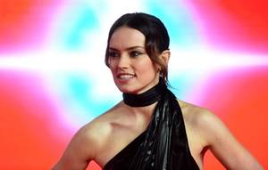 celeb group sex beach gif - Star Wars actress Daisy Ridley has been the target of pervy porn app users