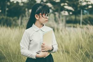 Asian Glasses Smoking Hat - Asian Blur Book Child Fall Fashion Field G