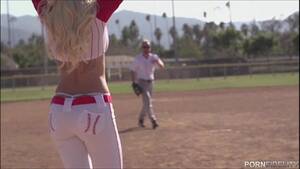 Baseball Game Porn - Baseball Loving Blonde Stevie Shae Loves An After Game Fuck - XVIDEOS.COM