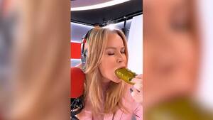 Amanda Holden - Watch: Amanda Holden attempts hot pickle challenge | Metro Video