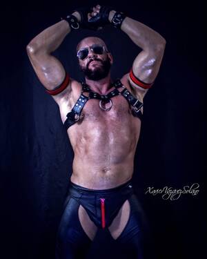 Gay Leather Porn Star - MR LEATHER HAMBURG 2021 | DAREK KRAFT INTERVIEW