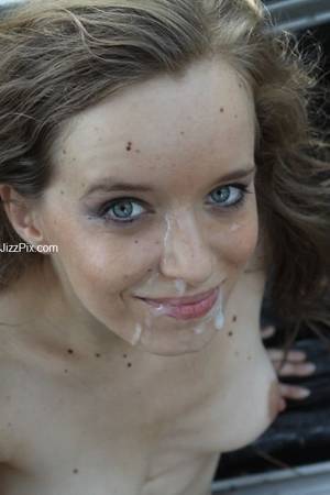 college gf facial - cute amateur college girl gets jizzed on her face